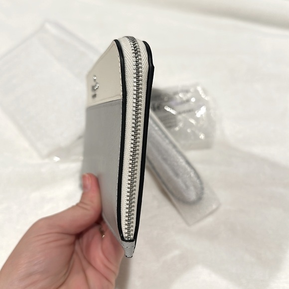 Kate Spade Lucy Medium L-Zip Wristlet, Platinum - Picture 6 of 10